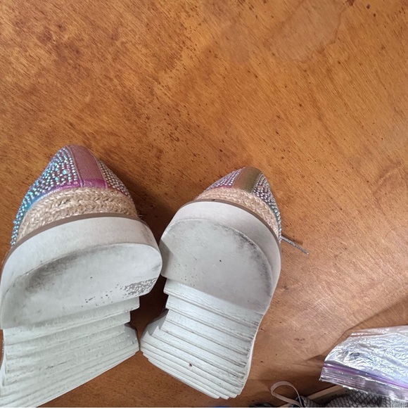 Torrid 9.5WW pride embellished silver sparkly wedge lace up party statement shoe - Picture 8 of 11